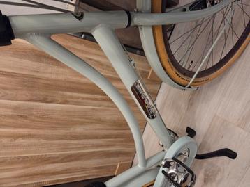 Popal dames transportfiets beschikbaar voor biedingen