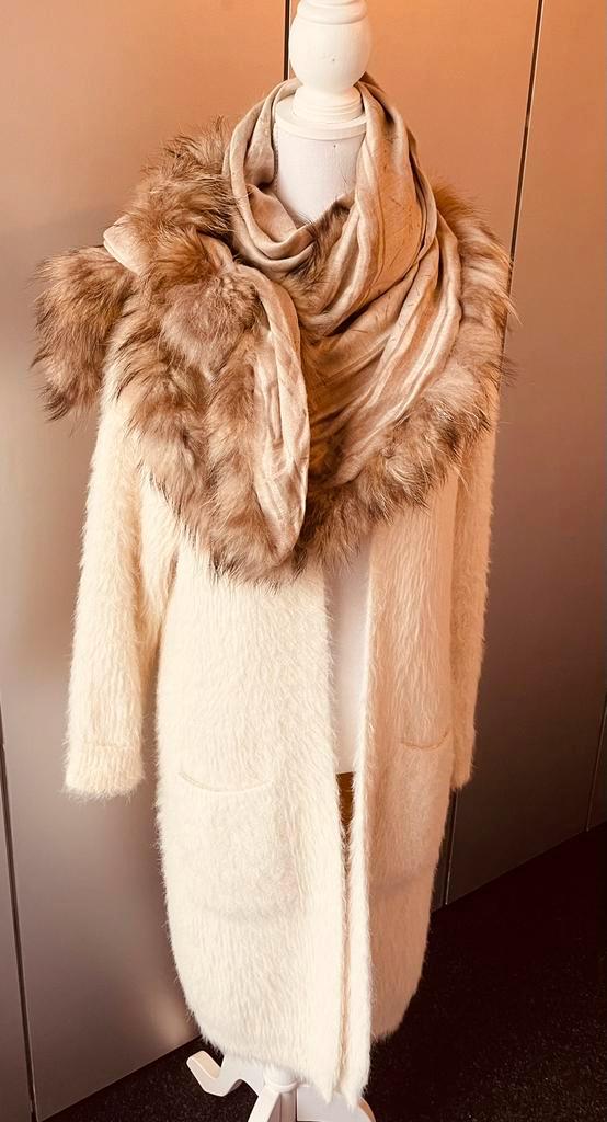 Mucho Gusto: Luxe Zijden, Bontsjaal, XXL, Cashmere, Kleding | Dames, Mutsen, Sjaals en Handschoenen, Zo goed als nieuw, Sjaal