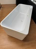 Half vrijstaand bad 170 x75 Xenz Shari van €1765 nu €900 NEW, Ophalen
