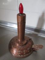 aparte koperen kandelaar vintage bewerkt, hoog 21 cm., Ophalen of Verzenden, Koper