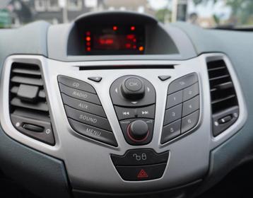 Autoradio voor Ford Fiesta beschikbaar voor biedingen