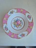 Lady Carlyle royal albert porselein, Ophalen of Verzenden, Zo goed als nieuw, Porselein, Bord of Schaal