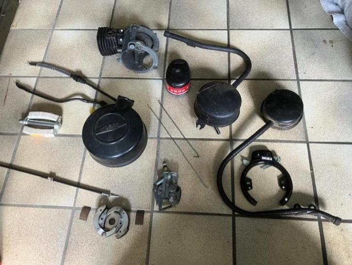 Solex onderdelen oa blokdelen, uitlaat, carburateur, hendels, Fietsen en Brommers, Brommeronderdelen | Oldtimers, Gebruikt, Overige merken