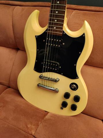 Epiphone SG vintage white G310