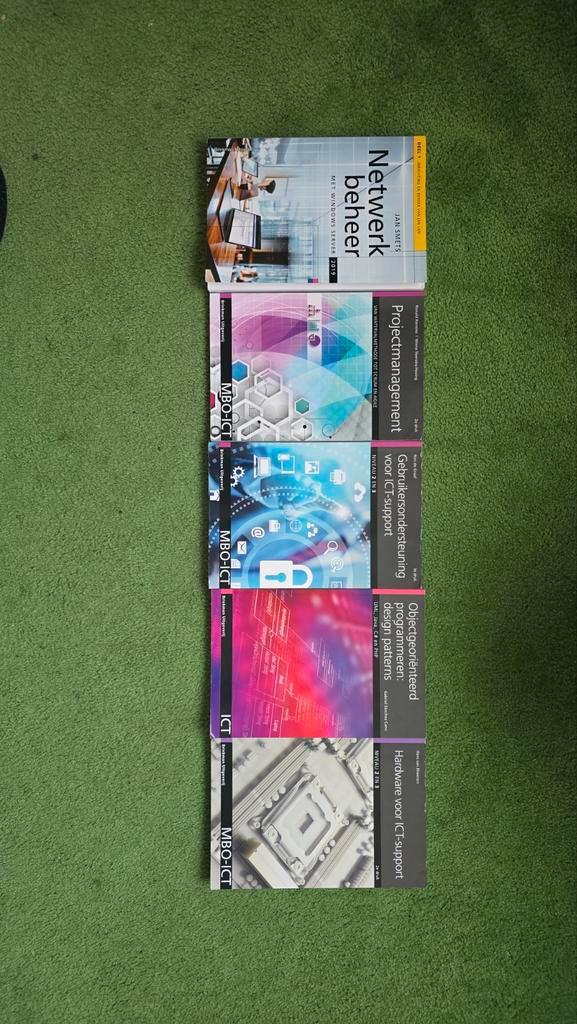 MBO ICT Boeken Jaar 1 (Deltion), Boeken, Studieboeken en Cursussen, Gelezen, MBO, Ophalen of Verzenden