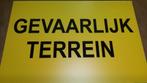 "Gevaarlijk terrein" waarschuwingsbord 40x60cm kunststof, Doe-het-zelf en Verbouw, Zeil en Folie, Verzenden, Nieuw, Minder dan 5 m²