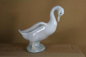 Spaans porseleinen eend NAO Lladro beschikbaar voor biedingen