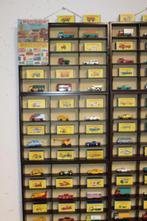Matchbox-Lesney  70 auto's incl doosje, Ophalen, Zo goed als nieuw, Auto's