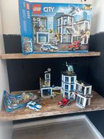 Lego City politiebureau, Kinderen en Baby's, Speelgoed | Duplo en Lego, Ophalen of Verzenden, Zo goed als nieuw