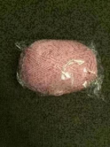 NIEUW! Wol Roze 50G €2,99 beschikbaar voor biedingen