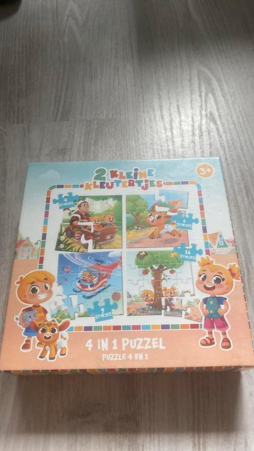 2 kleine kleutertjes 4 in 1 puzzel, Kinderen en Baby's, Speelgoed | Kinderpuzzels, Zo goed als nieuw, 10 tot 50 stukjes, Ophalen of Verzenden