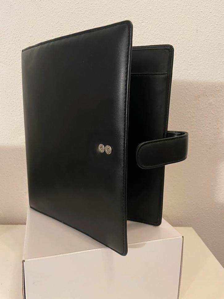 Brepols Black Leather Filofax Senior size Agenda planner, Diversen, Agenda's, Nieuw, Ophalen of Verzenden