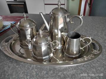 verzilverd antiek koffieservies beschikbaar voor biedingen