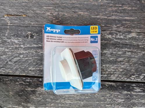 Kopp LED Dimmer - Nieuw in Verpakking, Doe-het-zelf en Verbouw, Elektra en Kabels, Nieuw, Schakelaar, Ophalen of Verzenden
