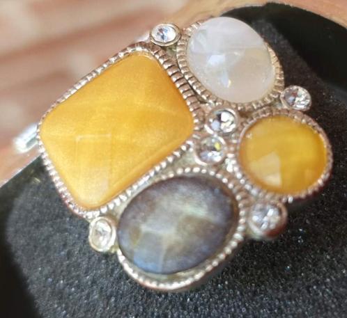 Oude mooi ring., Sieraden, Tassen en Uiterlijk, Ringen, Zo goed als nieuw, Ophalen of Verzenden