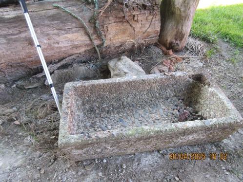 beton eet/drinkbak bloemenbak, Dieren en Toebehoren, Dierenvoeding, Vee, Ophalen