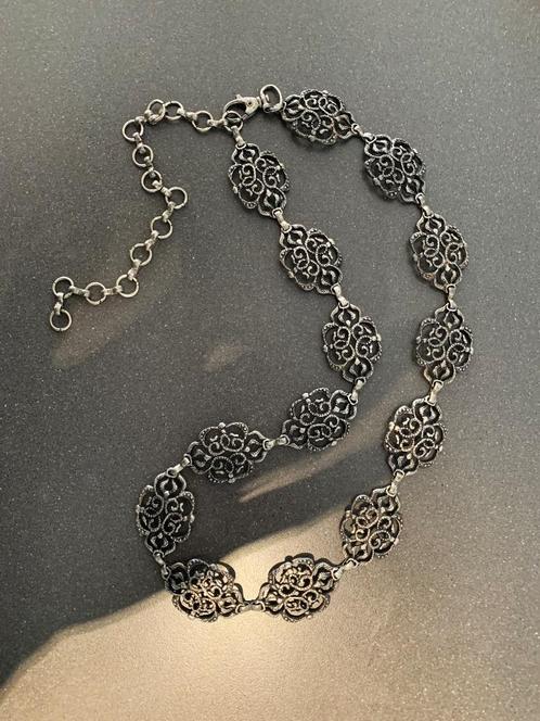 Kettingriem taille/heup van metalen kantwerk - nieuwstaat., Kleding | Dames, Riemen en Ceinturen, Nieuw, 100 cm of meer, 3 tot 5 cm