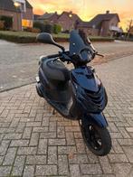 Piaggio zip 70cc brom, Fietsen en Brommers, Scooters | Piaggio, Ophalen, Zo goed als nieuw, Tweetakt, Zip