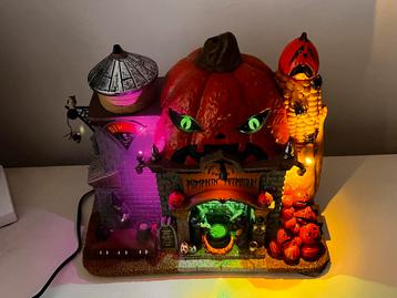 Lemax Spooky Town Pumpkin Potpourri Huisje beschikbaar voor biedingen
