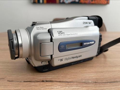 Sony DCR-TRV25E Mini DV digital handycam video camera, Audio, Tv en Foto, Videocamera's Digitaal, Mini dv, Sony, 20x of meer, Ophalen of Verzenden