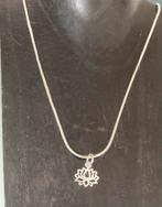 Zilveren 925 gemerkt lotus hangertje met verzilverde ketting, Ophalen of Verzenden, Nieuw, Zilver