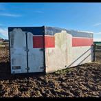 Opslag / schuilcontainer + overkapping, Ophalen