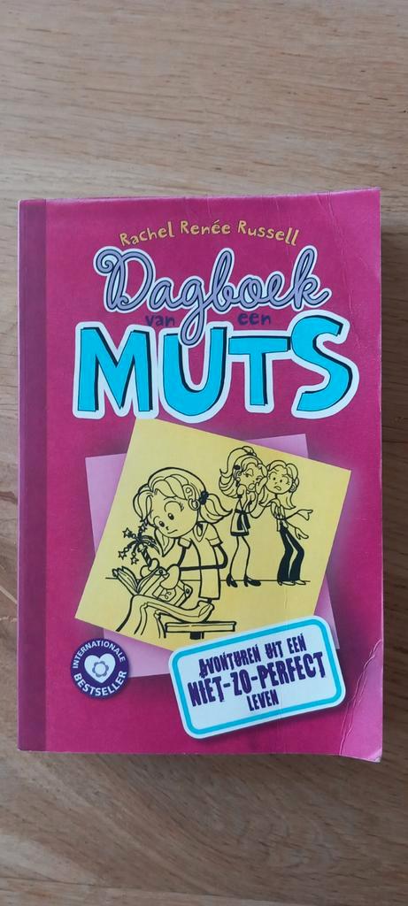 Avonturen uit een niet-zo-perfect leven, Boeken, Kinderboeken | Jeugd | 10 tot 12 jaar, Gelezen, Ophalen of Verzenden