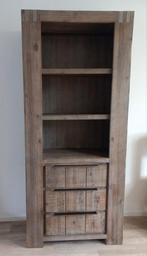 Een kast, Huis en Inrichting, Kasten | Boekenkasten, Ophalen, Zo goed als nieuw, 25 tot 50 cm, 50 tot 100 cm