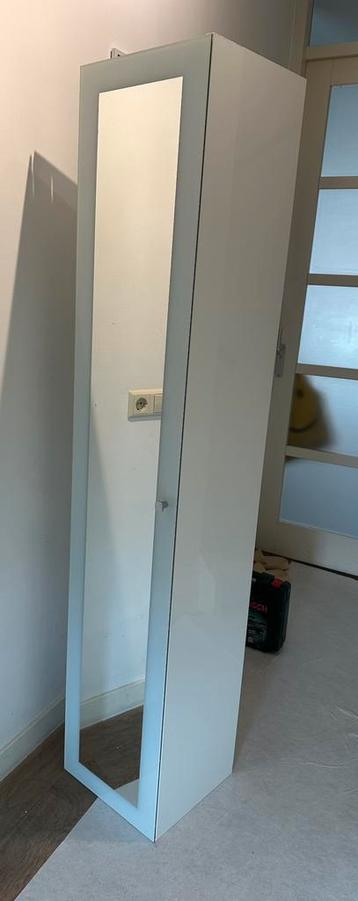 Thebalux Badkamerkast Glanswit Zwevend inclusief Spiegel beschikbaar voor biedingen