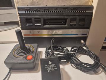 Atari 2600 junior met originele kabels en joystick beschikbaar voor biedingen