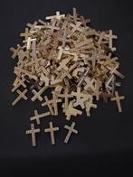 plakkers goud kleurig kruis 210 stuks samen, Ophalen of Verzenden, Nieuw, Versiering