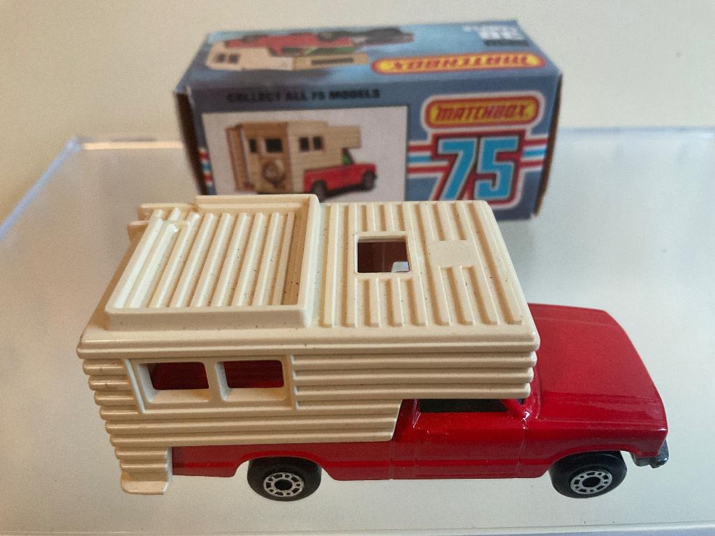 Matchbox Lesney Superfast nr. 38 Camper mint/box, Hobby en Vrije tijd, Modelauto's | 1:43, Verzenden, Zo goed als nieuw, Auto