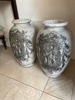 2 grote vazen, Huis en Inrichting, Ophalen, Gebruikt, Overige kleuren, Aardewerk of Porselein