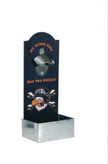 Flesopener om aan de wand te hangen, mancave, hobby, man, beschikbaar voor biedingen