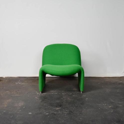 Artifort Alky fauteuil, Huis en Inrichting, Fauteuils, Zo goed als nieuw, Metaal, Stof, 75 tot 100 cm, 75 tot 100 cm, Ophalen of Verzenden