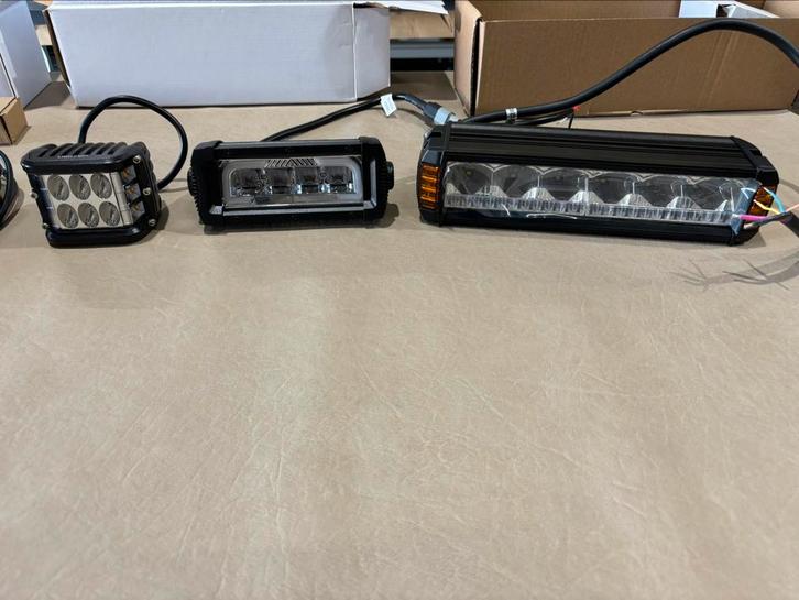 DIVERSE TRUCKACCESSOIRES, Auto-onderdelen, Vrachtwagen-onderdelen, Overige merken, Verlichting, Nieuw, Ophalen of Verzenden