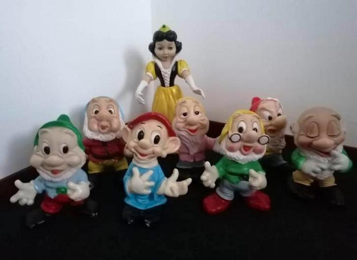 Vintage Walt Disney Sneeuwwitje en de zeven dwergen figuren, Verzamelen, Disney, Gebruikt, Beeldje of Figuurtje, Sneeuwwitje of Doornroosje