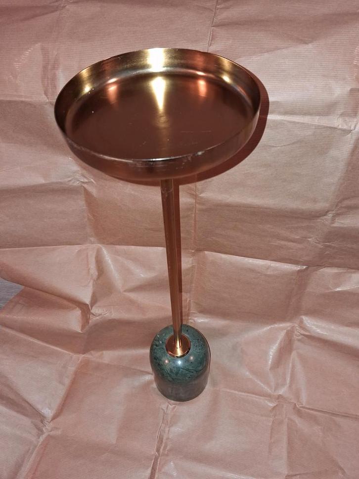 Vintage bijzettafel met marmeren voet, Huis en Inrichting, Tafels | Bijzettafels, Gebruikt, Rond, 45 tot 60 cm, Minder dan 55 cm