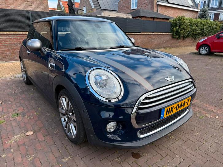 Mini Cooper 1.5 136pk Seven Chili 2017 Blauw, Auto's, Mini, Particulier, Cooper, Benzine, C, Hatchback, Handgeschakeld, Origineel Nederlands