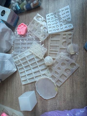 Epoxy Resin benodigdheden beschikbaar voor biedingen