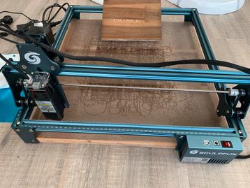 Sculpfun S9 laser graveer/snijmachine beschikbaar voor biedingen