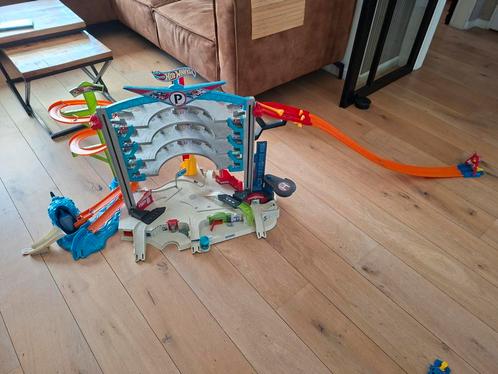 Hot Wheels Garage, Kinderen en Baby's, Speelgoed | Racebanen, Gebruikt, Handmatig, Hot Wheels, Ophalen of Verzenden