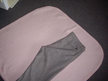 heren broek beschikbaar voor biedingen