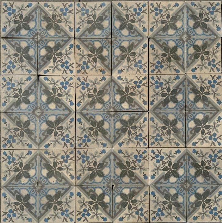 Floraal tegel motief antiek 7 m2+!, Doe-het-zelf en Verbouw, Tegels, Gebruikt, Vloertegels, Keramiek, Minder dan 20 cm, Minder dan 20 cm