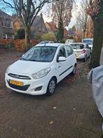 Hyundai i10 1.0 5DR 2012 Wit, Auto's, Hyundai, Voorwielaandrijving, Stof, Zwart, 400 kg