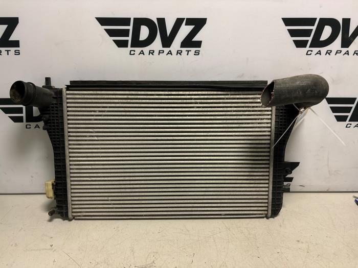 Intercooler van een Volkswagen Golf, Auto-onderdelen, Airco en Verwarming, Volkswagen, Gebruikt, 3 maanden garantie, Ophalen of Verzenden