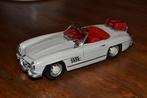 Bburago Mercedes 300SL Touring 1957 3043 als nieuw, Hobby en Vrije tijd, Modelauto's | 1:18, Ophalen of Verzenden, Zo goed als nieuw