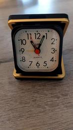 Leuk klein klokje in verpakking voor 5,00 €, Huis en Inrichting, Woonaccessoires | Klokken, Ophalen, Nieuw
