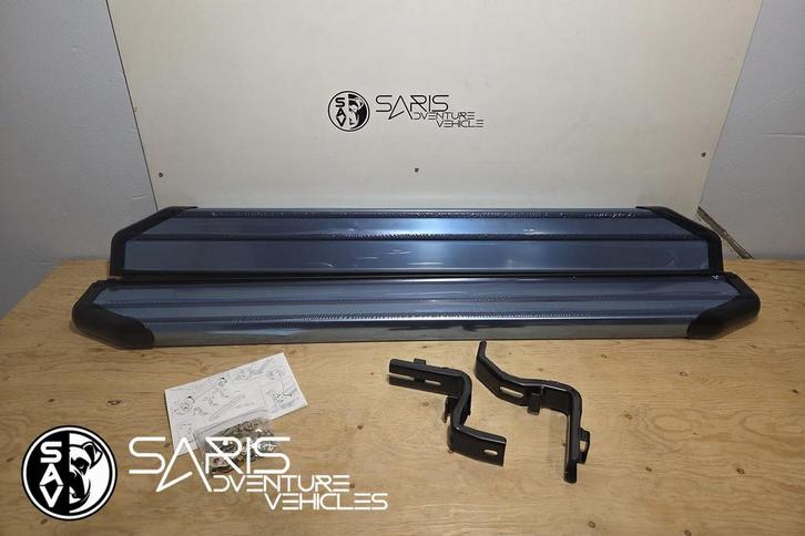 Sidebarset Mitsubishi Pajero 1998, Auto-onderdelen, Carrosserie en Plaatwerk, Mitsubishi, Nieuw, Ophalen of Verzenden