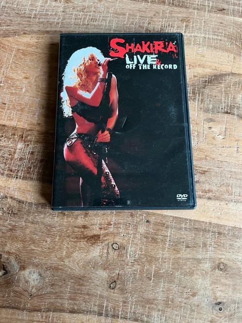 Cd + dvd shakira live off the record, Cd's en Dvd's, Dvd's | Muziek en Concerten, Zo goed als nieuw, Alle leeftijden, Ophalen of Verzenden